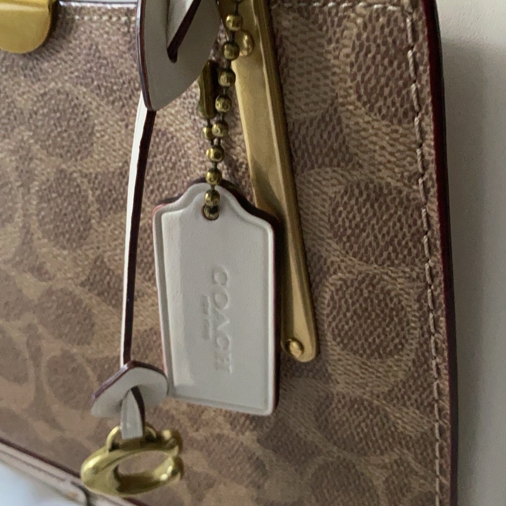 Coach hand bag